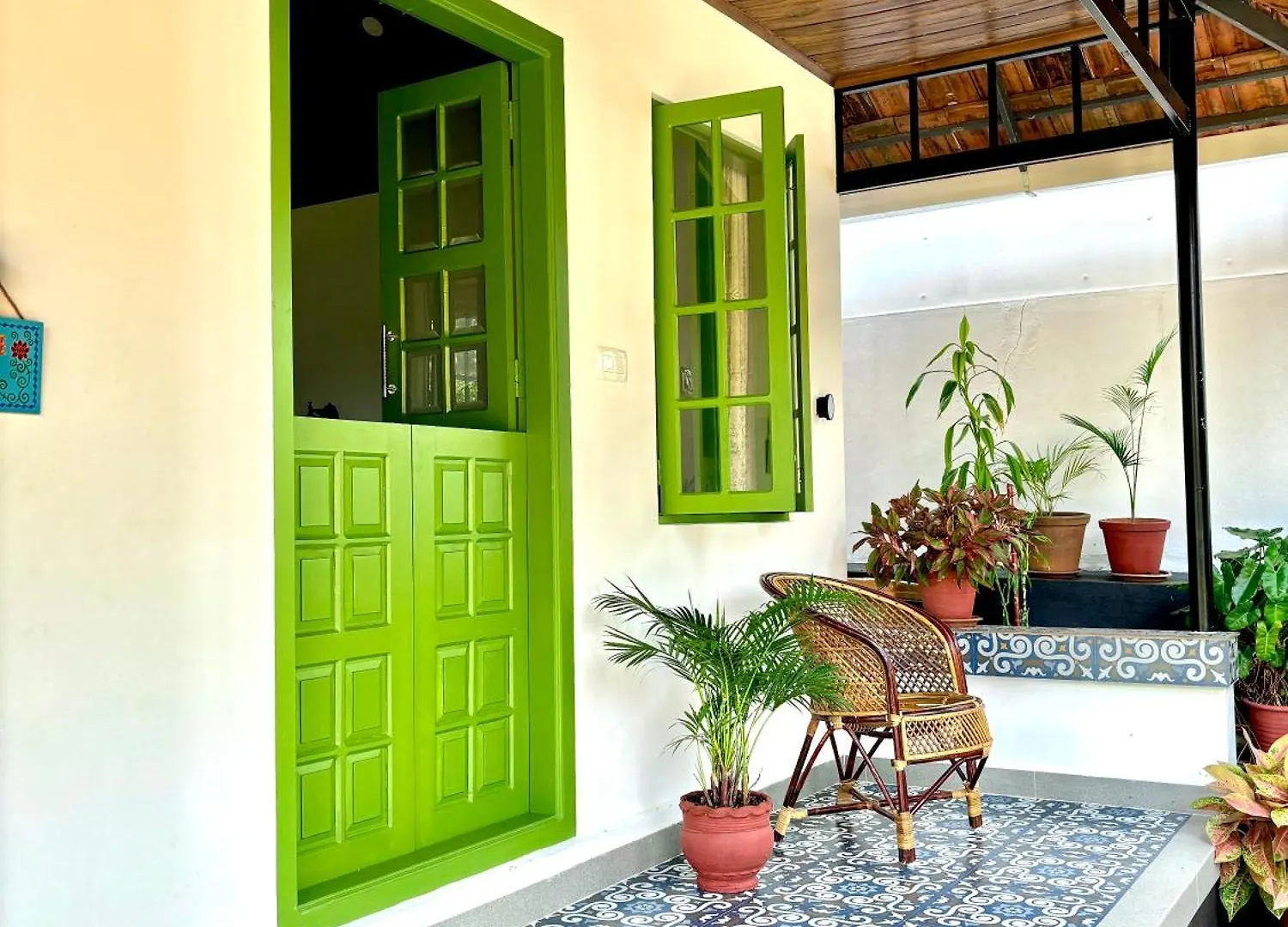Calm Shack - 2 Bedroom-Boutique Farm Stay Munnar India